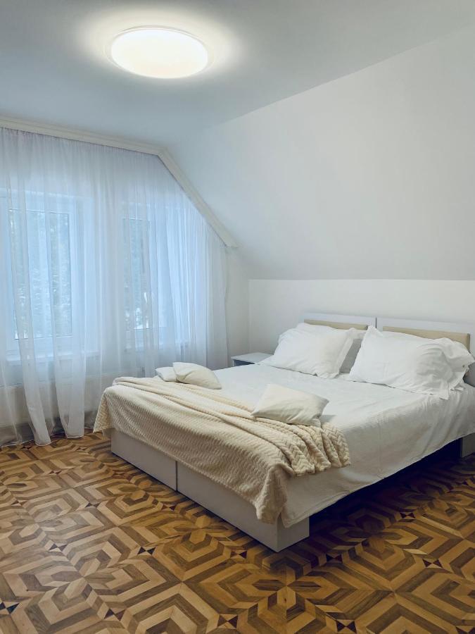 Котедж Макс Slavske Exteriér fotografie